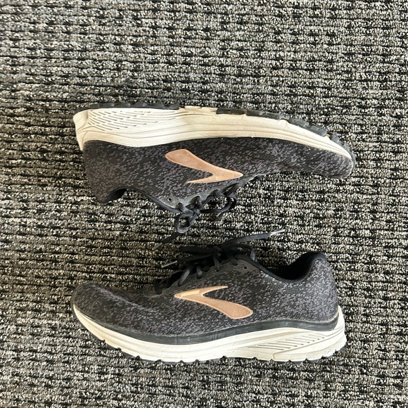 Brooks Anthem 2 Black Grey Running Sneakers Shoes Mens Size 10 - Picture 8 of 9